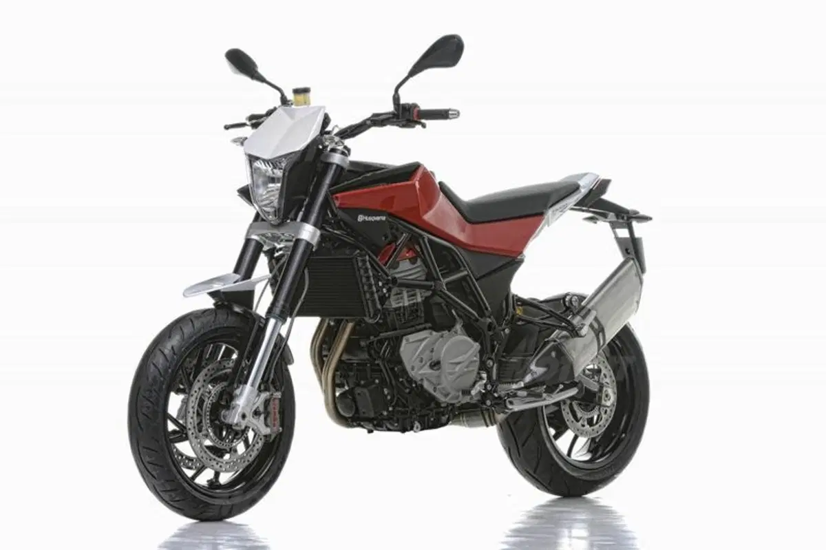 Intermot 2012: Husqvarna Nuda 900 e 900R 2013 (6)