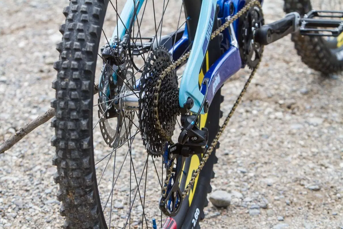 TEST - Fulgur Mula, l'anello di congiunzione con le moto da Enduro (20)