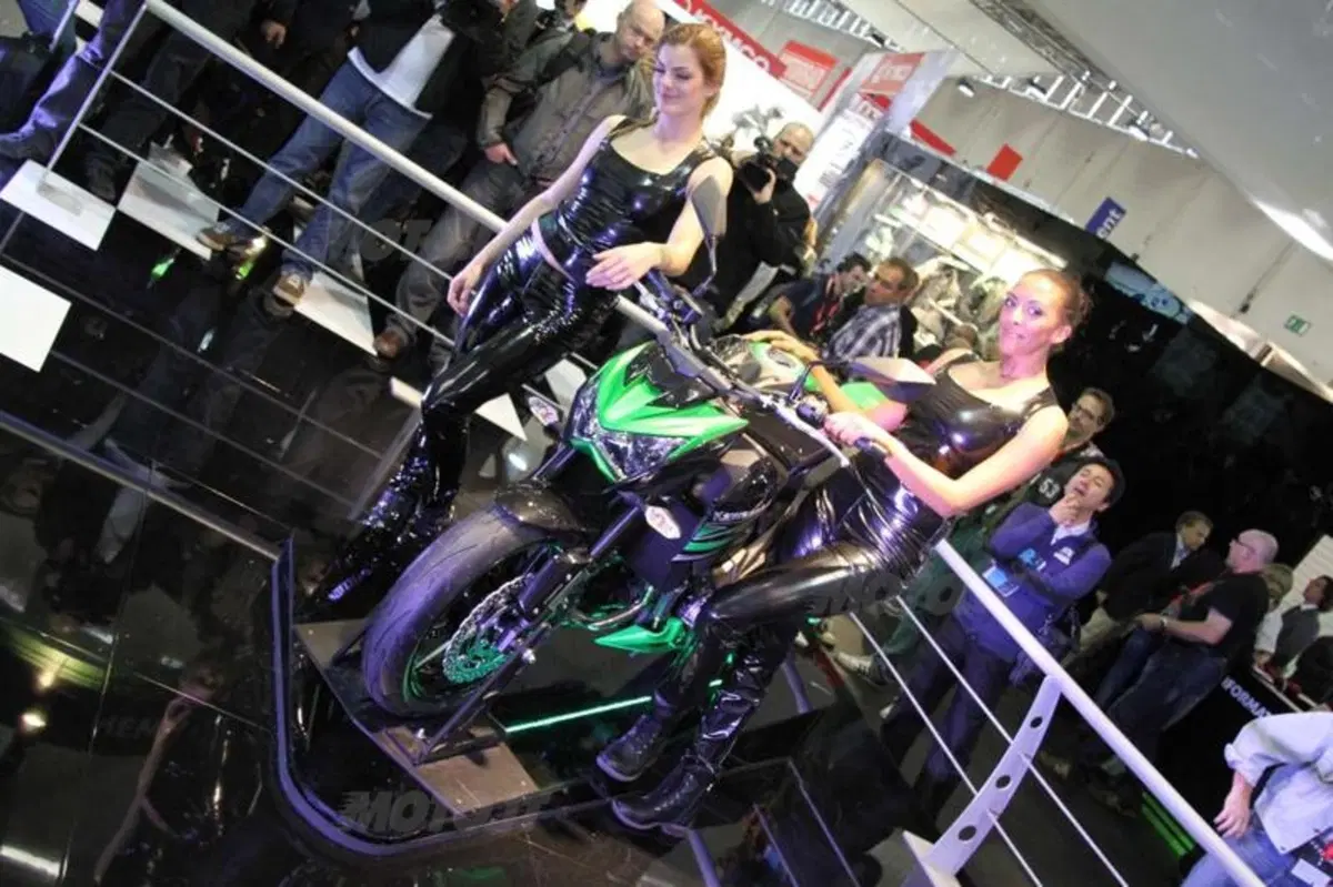 Intermot 2012: Ecco la Kawasaki Z800 (9)