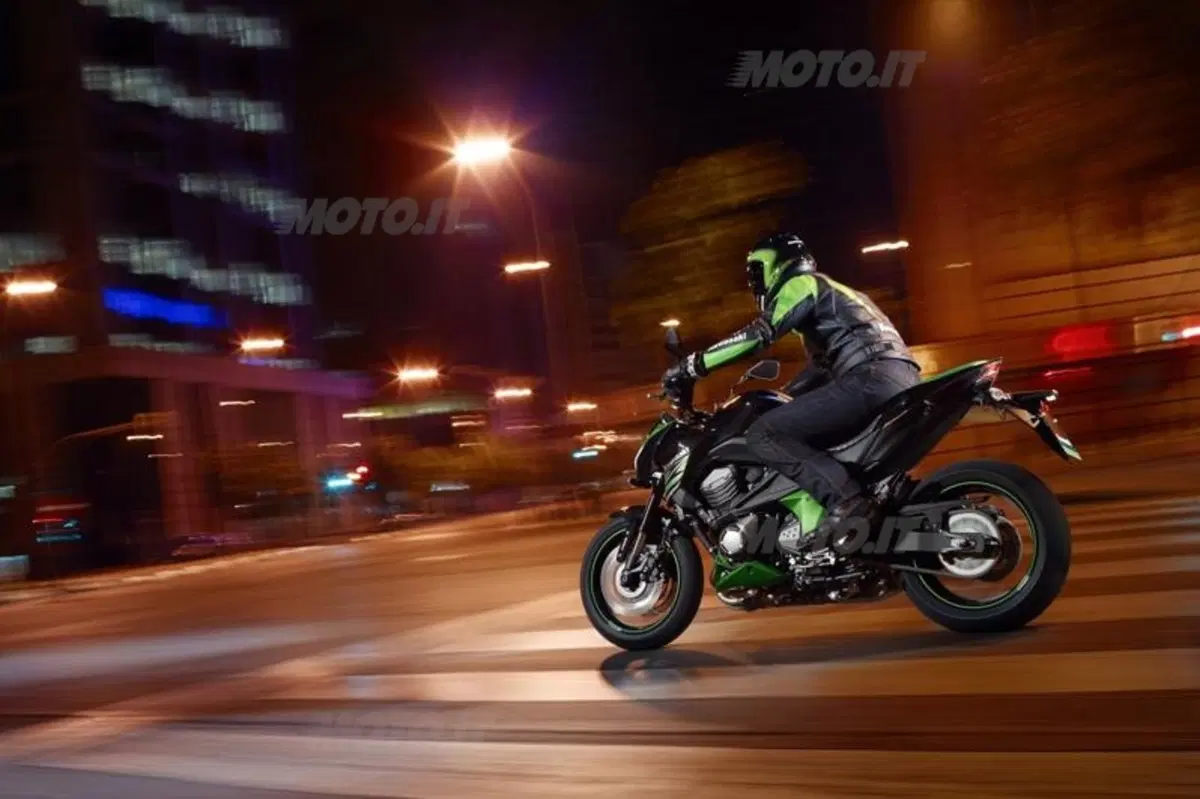 Intermot 2012: Ecco la Kawasaki Z800 (16)