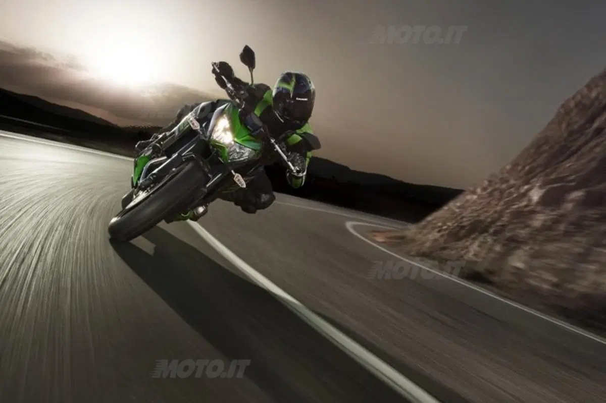 Intermot 2012: Ecco la Kawasaki Z800 (19)