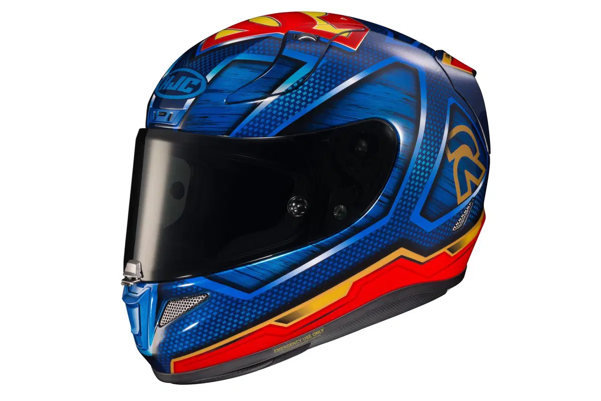 HJC Superman RPHA 11 (2)