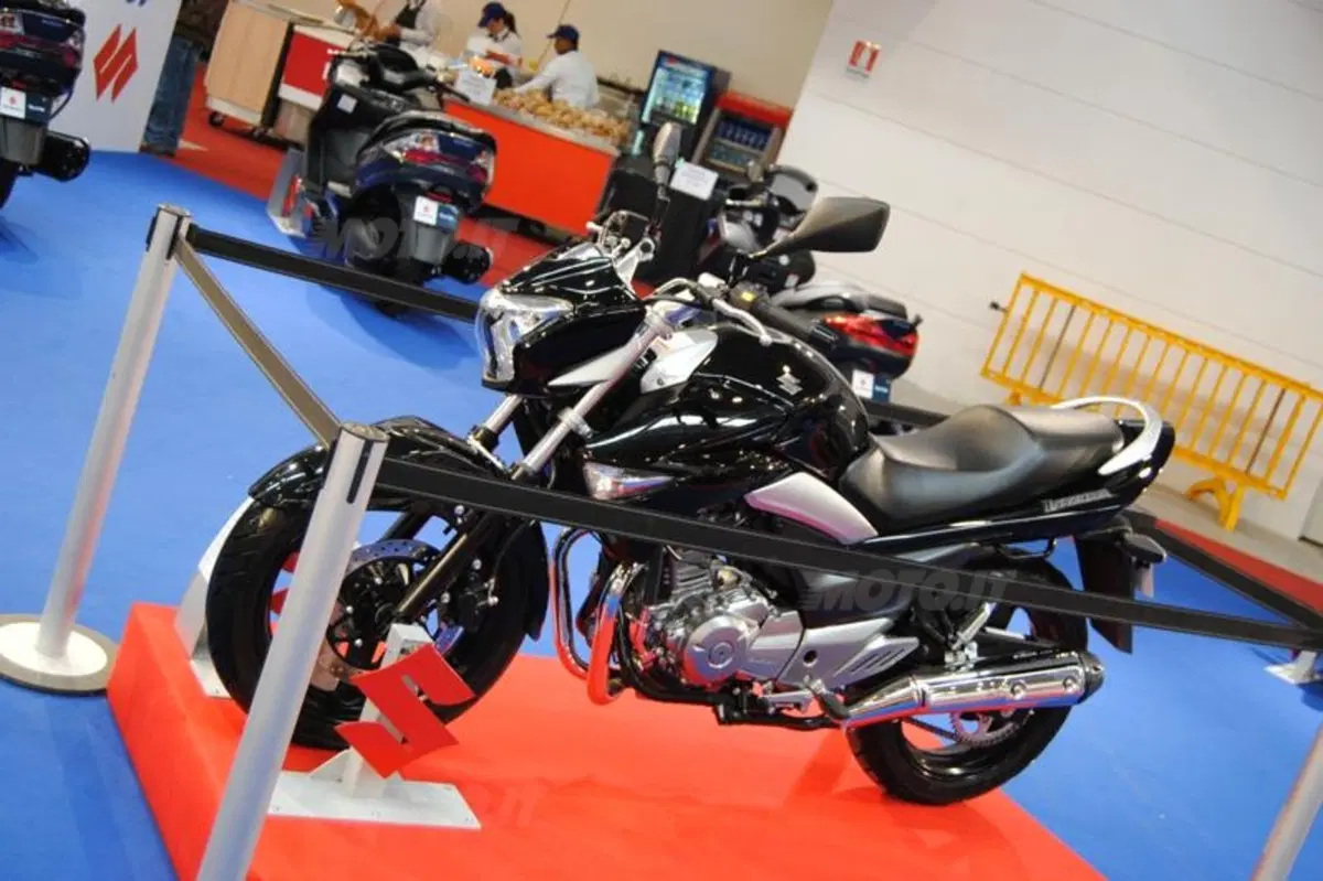 Suzuki Inazuma 250. Svelati i prezzi (7)