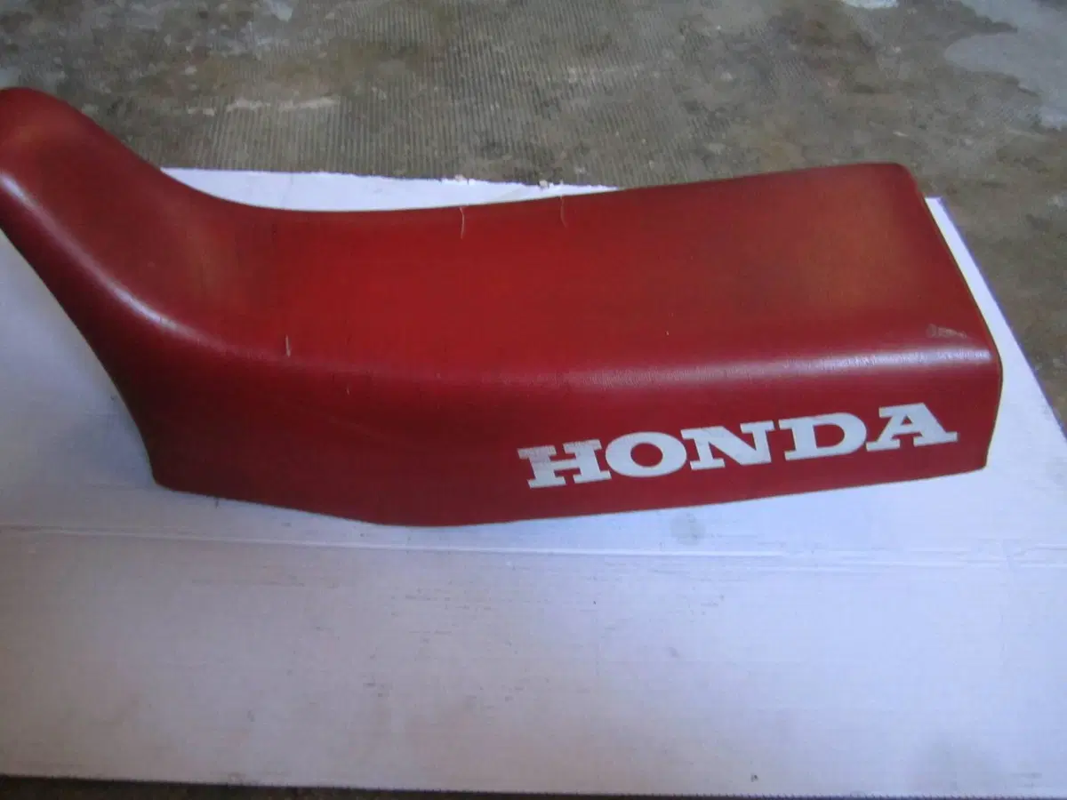 Honda XL 125 R (6)