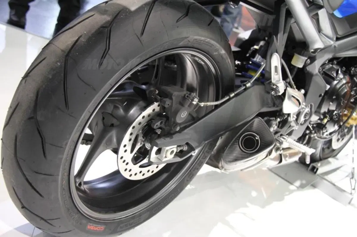Intermot 2012: Le nuove Triumph Street Triple e Street Triple R (6)