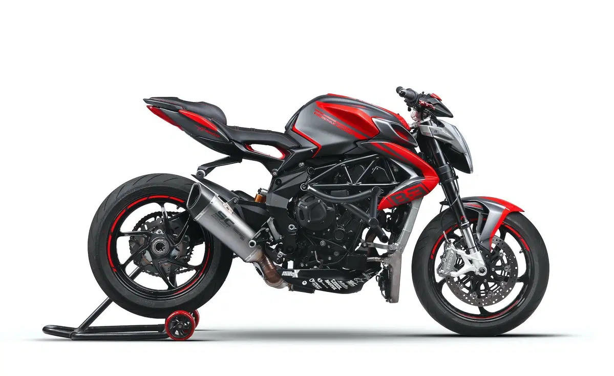 MV Agusta: nasce la Freestyle division (4)