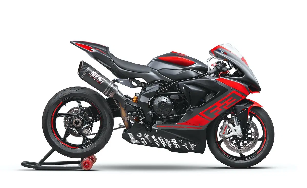 MV Agusta: nasce la Freestyle division (6)