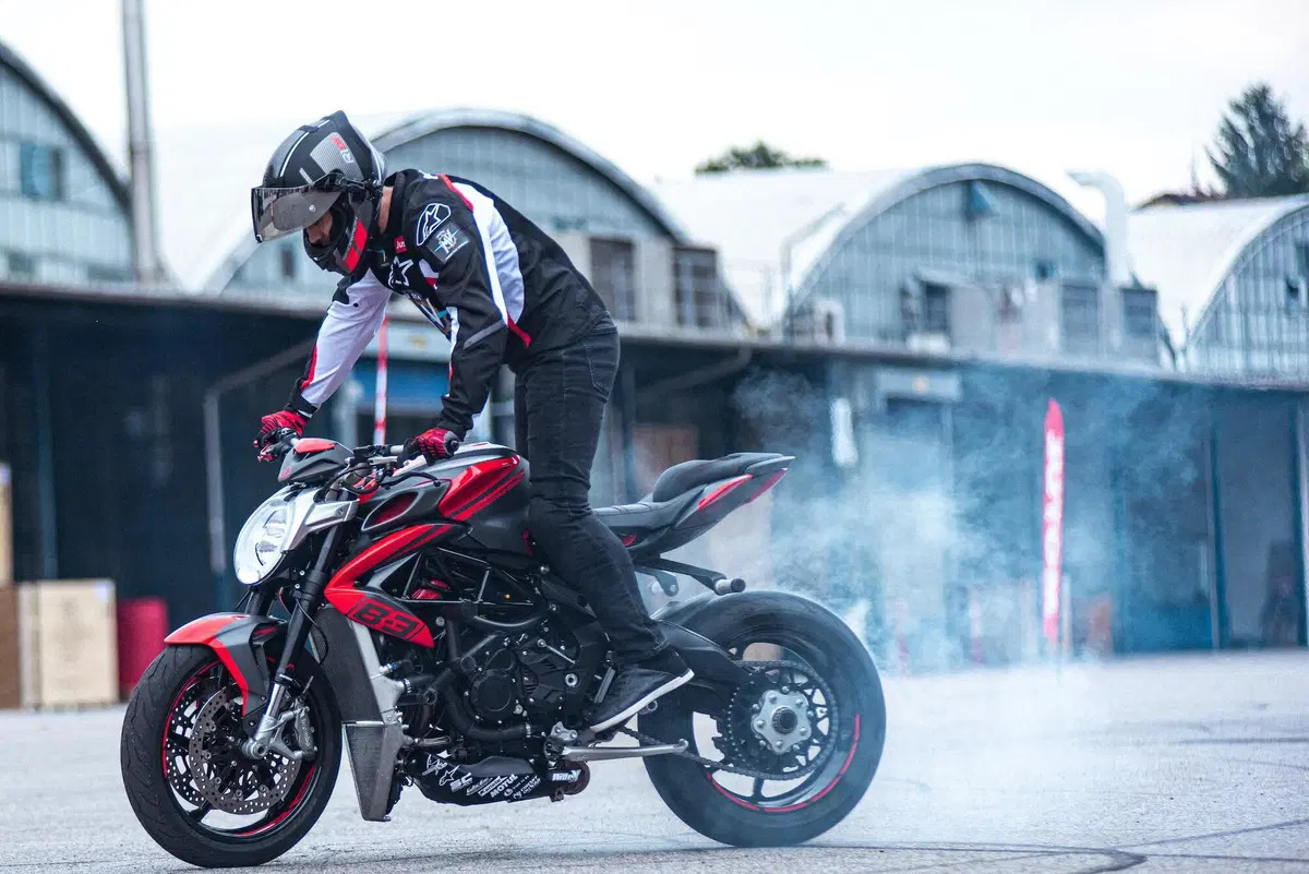 MV Agusta: nasce la Freestyle division