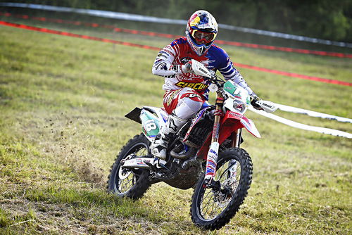 Enduro. Assoluti d’Italia: Salvini trionfa sotto la pioggia a Firenzuola (9)