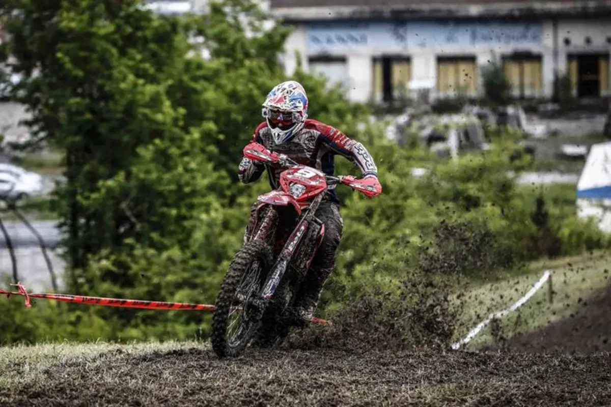 Enduro. Assoluti d’Italia: Salvini trionfa sotto la pioggia a Firenzuola (10)