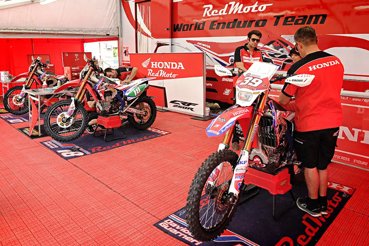 Enduro. Assoluti d’Italia: Salvini trionfa sotto la pioggia a Firenzuola (12)