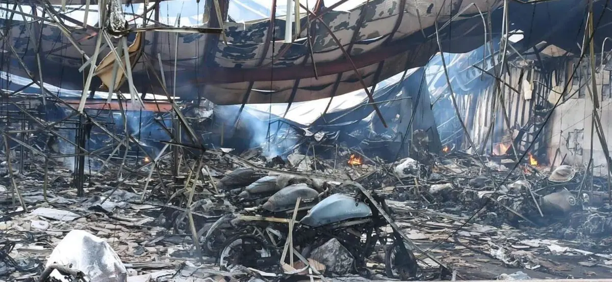 Incendio da Ovimoto: distrutte centinaia di Kawasaki nuove di salone [VIDEO CHOC]