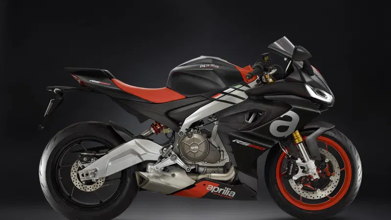 Aprilia sta forse pensando a una RS da 300 o 400 cc?