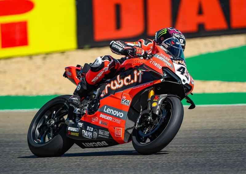 SBK 2020, GP Teruel. Scott Redding vince la Superpole Race al Motorland Aragon