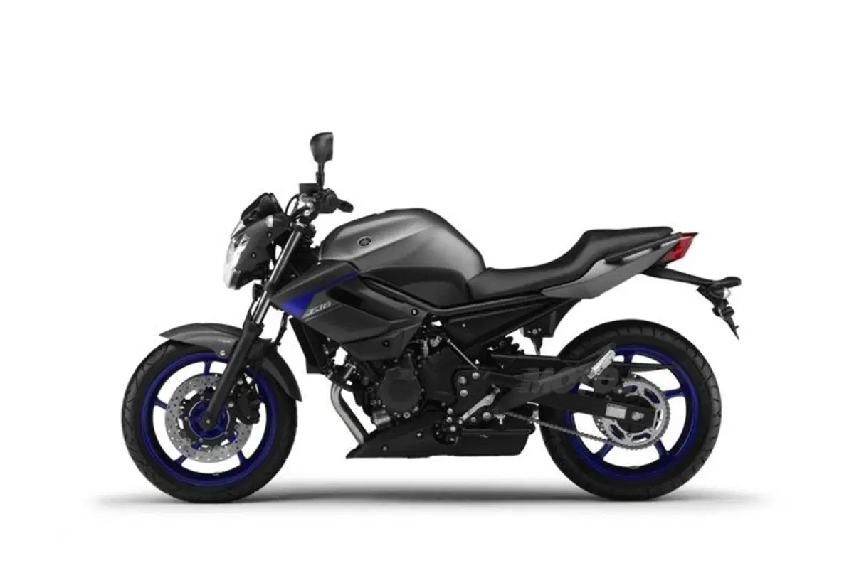 Intermot 2012: Yamaha, le altre novità: FZ8, XJ6, nuovo motore tre cilindri, concept e scooter! (41)