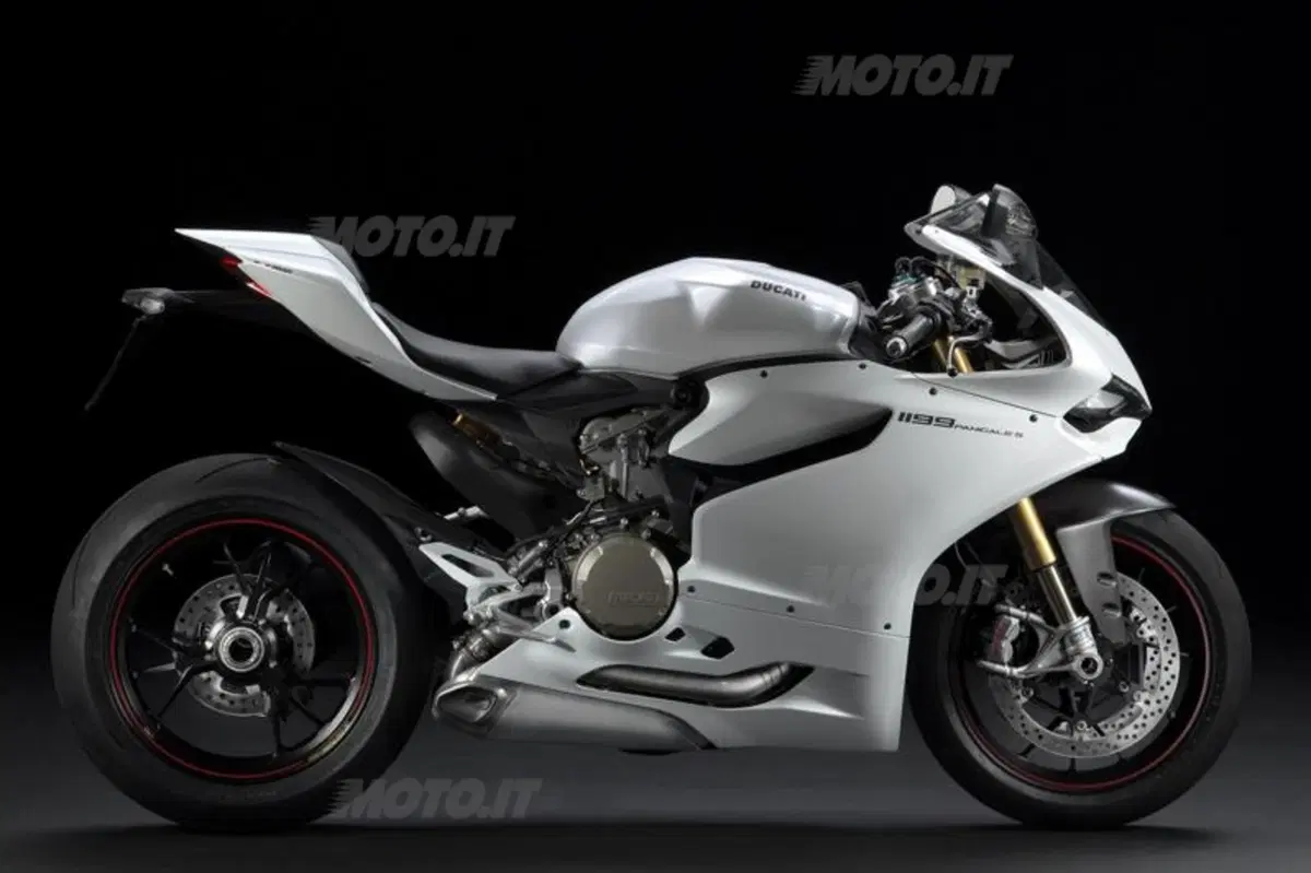 Intermot 2012: Ducati, nuove livree per Diavel, Panigale e Streetfighter