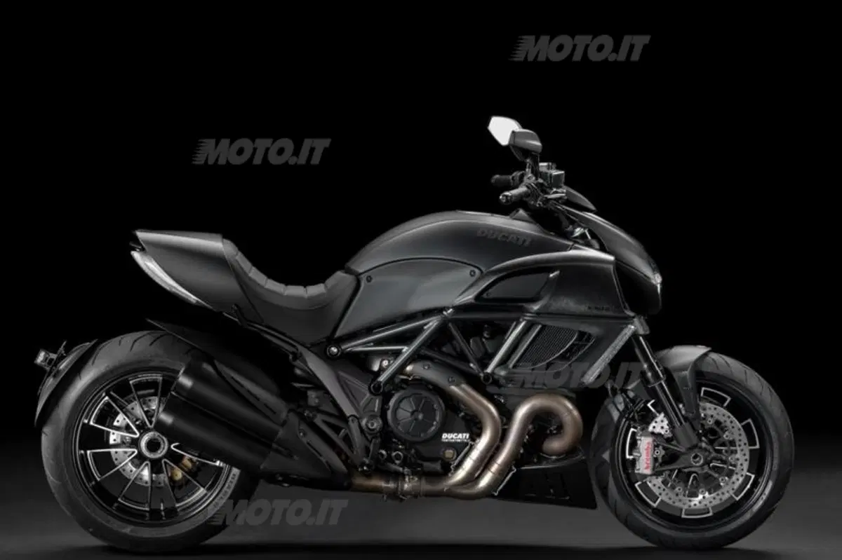 Intermot 2012: Ducati, nuove livree per Diavel, Panigale e Streetfighter (17)