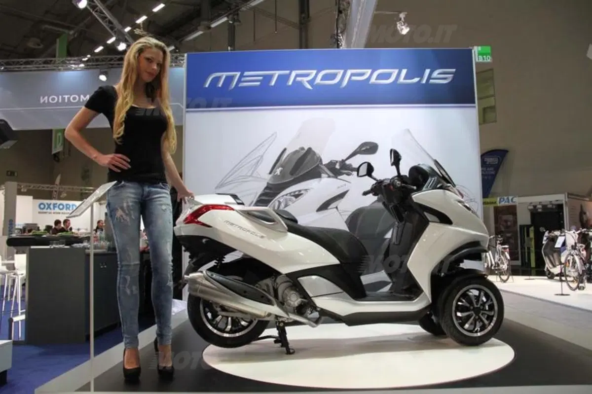 Intermot 2012: Peugeot Metropolis 400 (7)