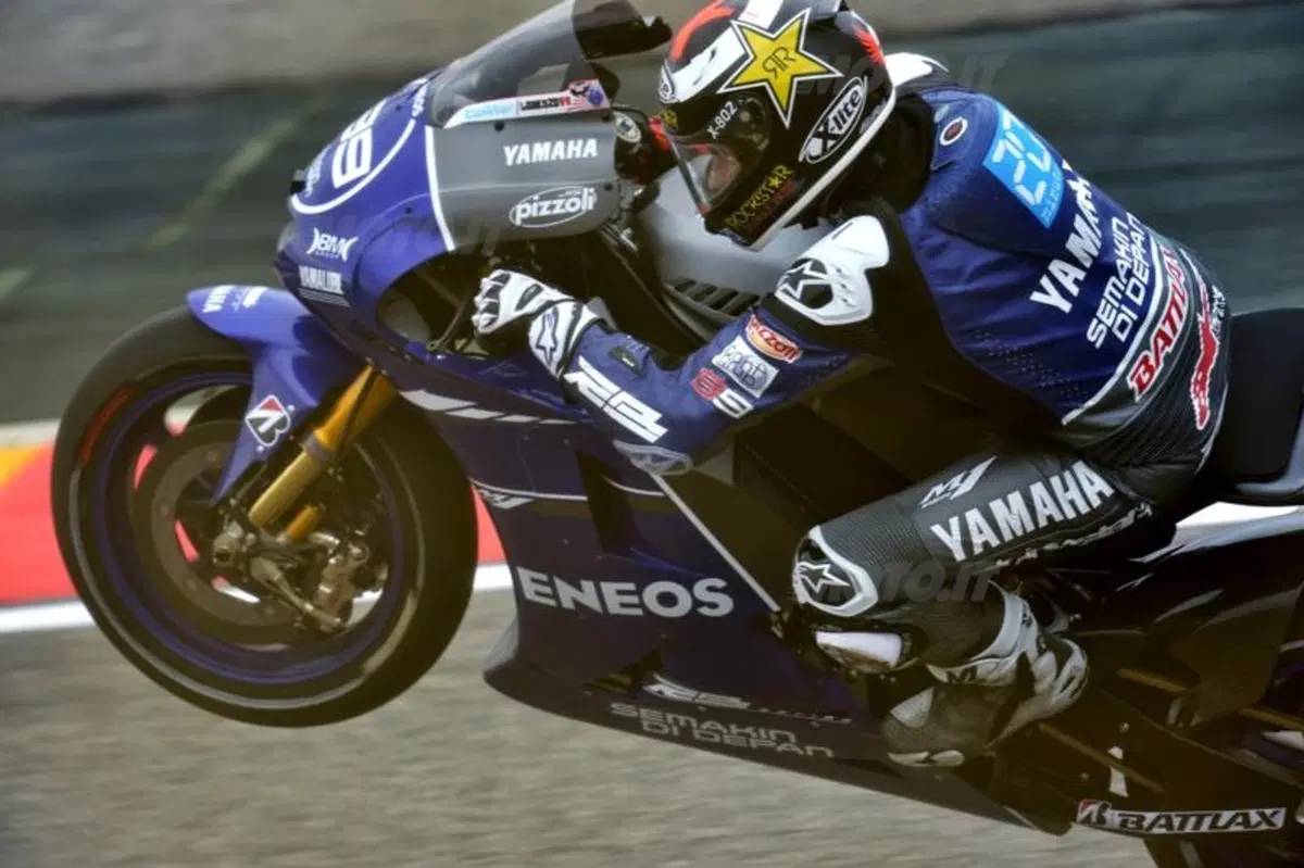 Le foto più spettacolari del GP di Aragon (6)