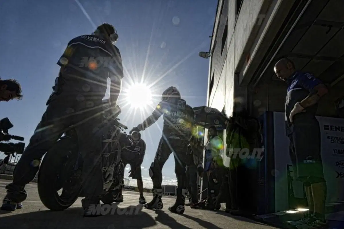 Le foto più spettacolari del GP di Aragon (21)