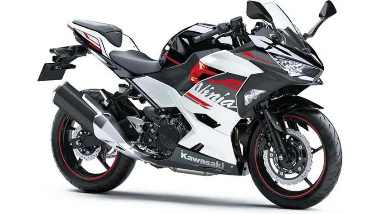 Kawasaki Ninja 400: le nuove livree (ma per la Thailandia) [Aggiornato]  (10)