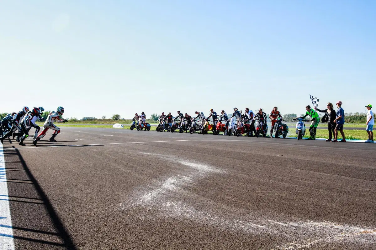 Ritorna la 500 km di Pomposa per Vespa e Lambretta! Ci saremo (4)