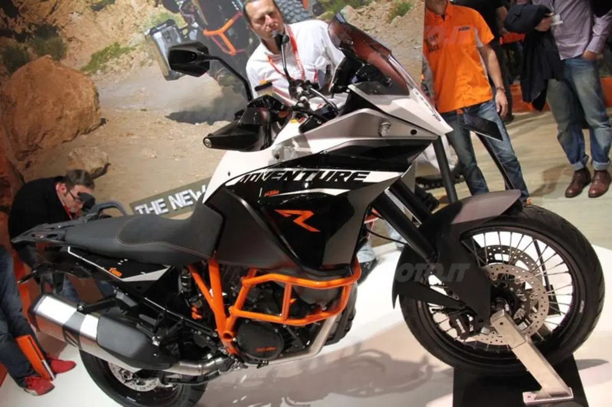 KTM Adventure 1190 ed R: svelati i prezzi (5)
