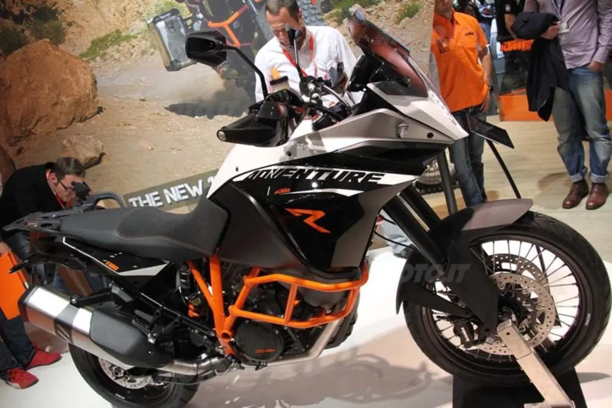 KTM Adventure 1190 ed R: svelati i prezzi (6)