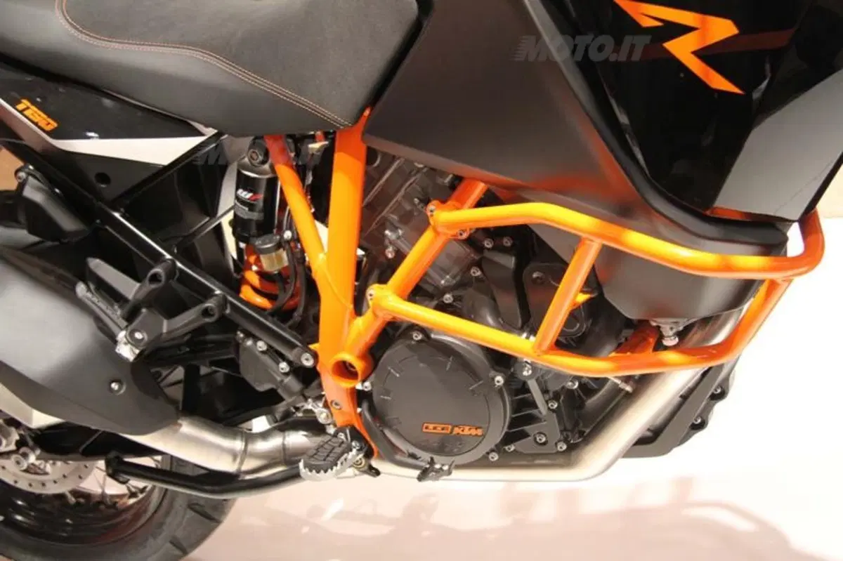 KTM Adventure 1190 ed R: svelati i prezzi (10)