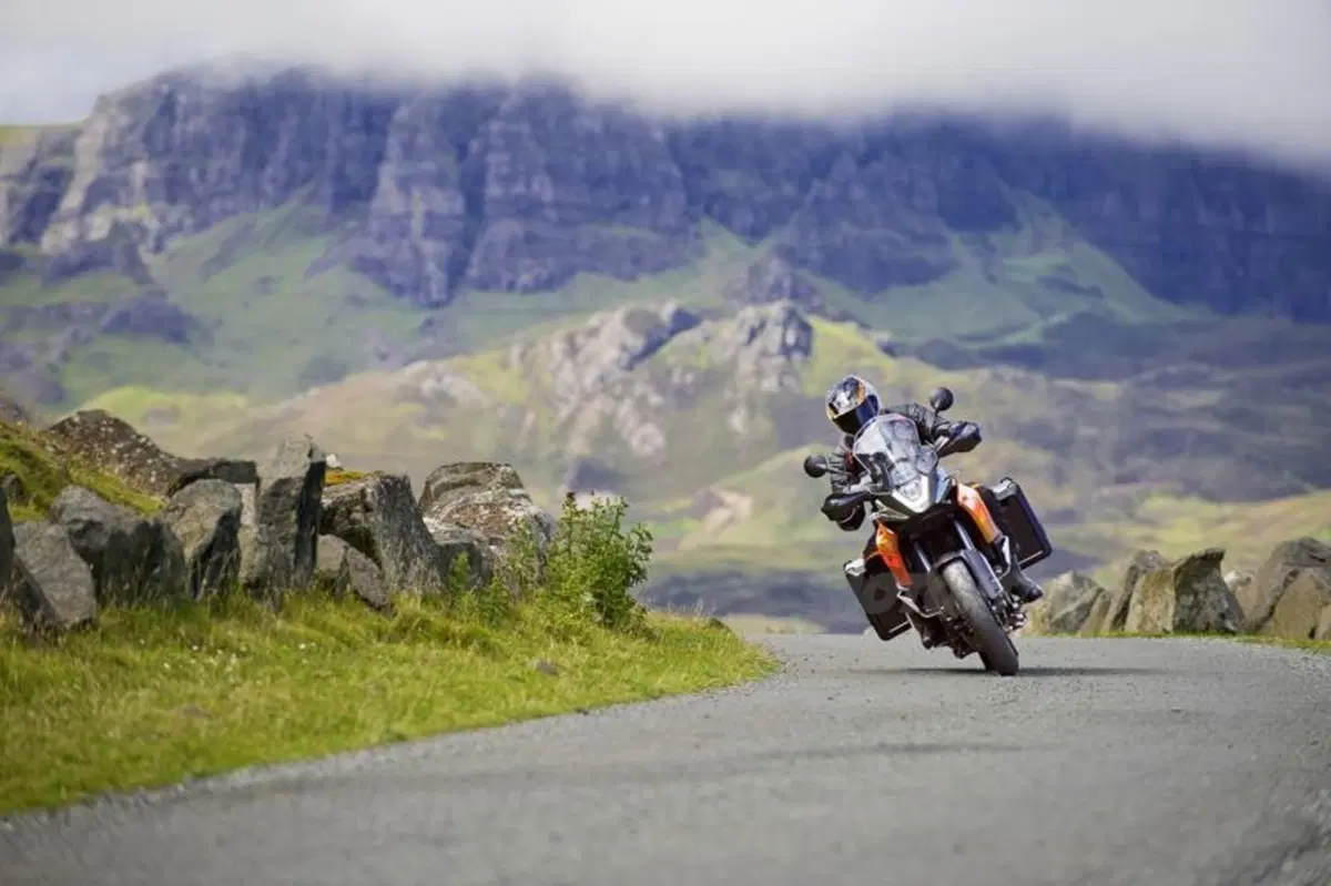 KTM Adventure 1190 ed R: svelati i prezzi (17)