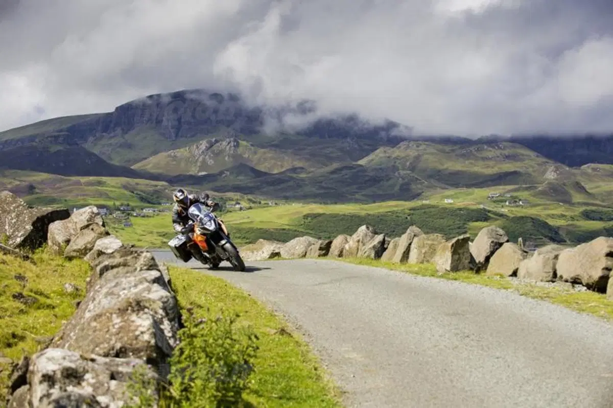 KTM Adventure 1190 ed R: svelati i prezzi (18)