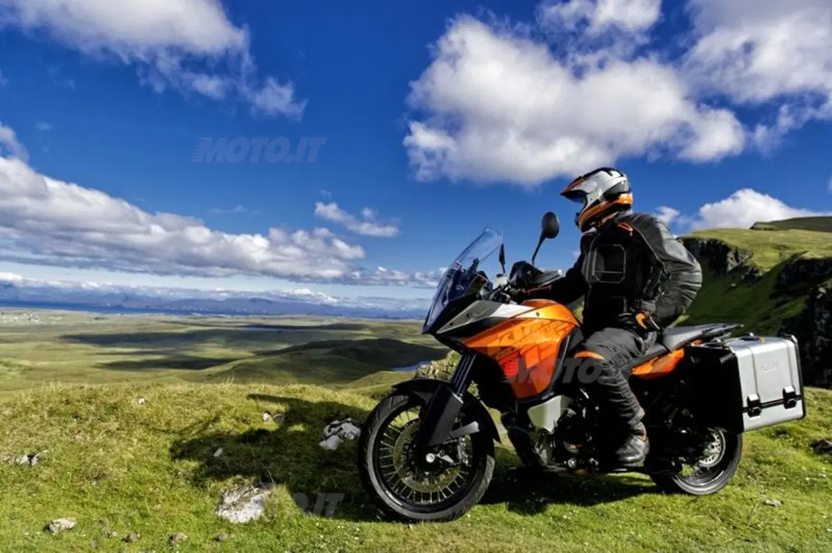 KTM Adventure 1190 ed R: svelati i prezzi (19)