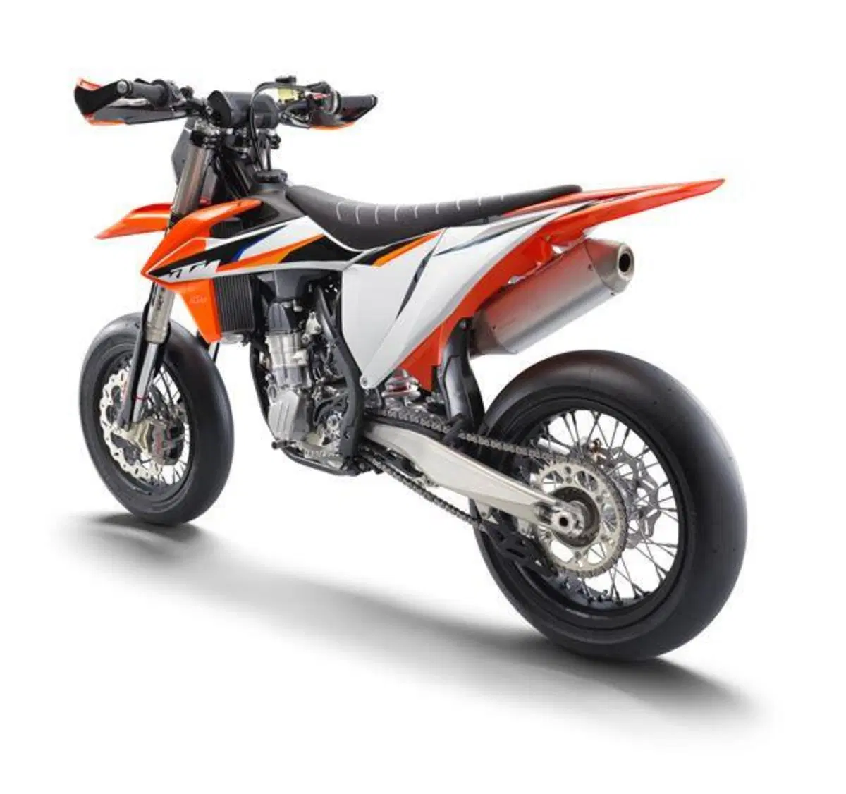  KTM presenta la nuova 450 SMR (2)