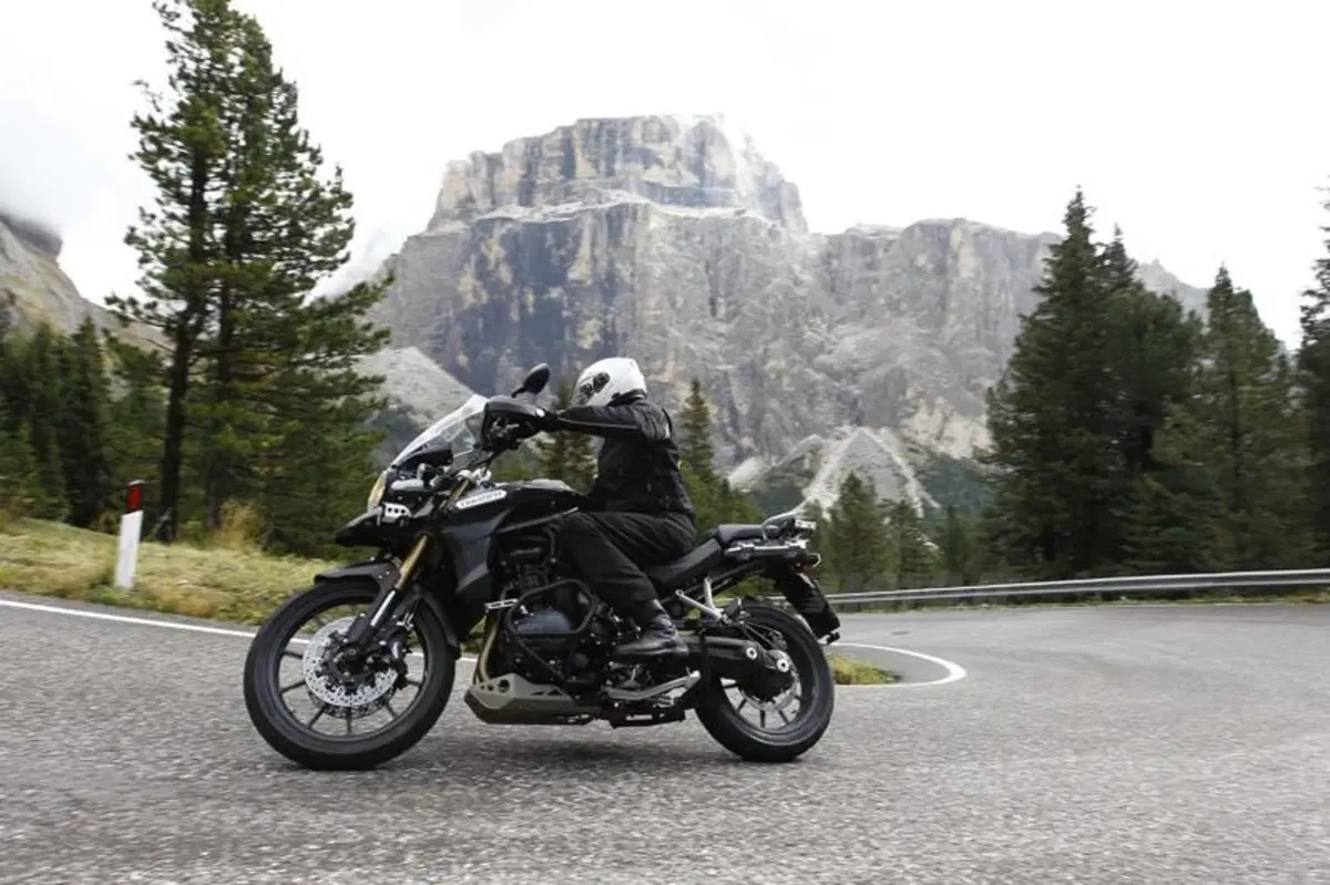 Nuova Triumph Tiger Explorer: sulle Dolomiti con la maxi di Hinckley (19)