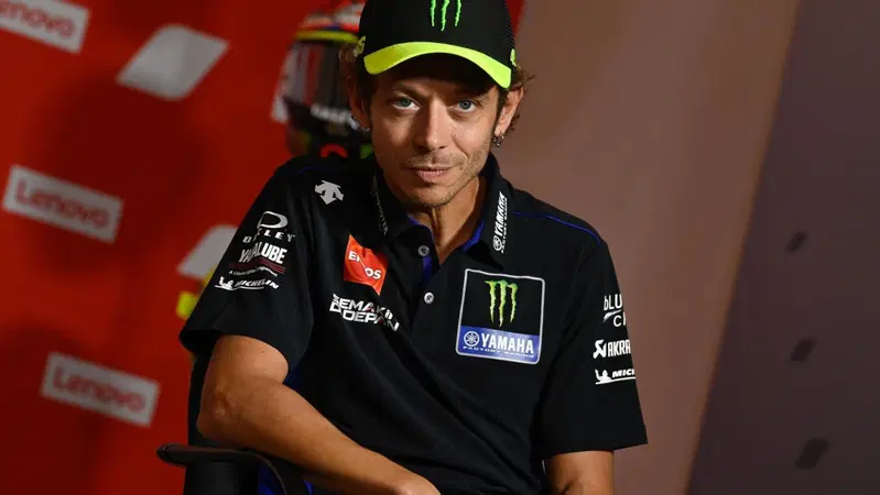 MotoGP 2020, Valentino Rossi: "Non so perch&eacute; Lorenzo non abbia provato"