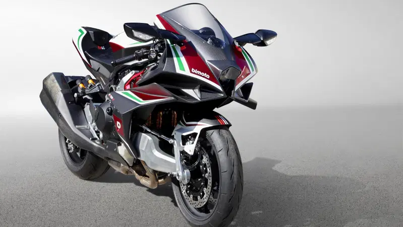 Bimota Tesi H2, la versione definitiva: caratteristiche, prezzo, disponibilit&agrave;