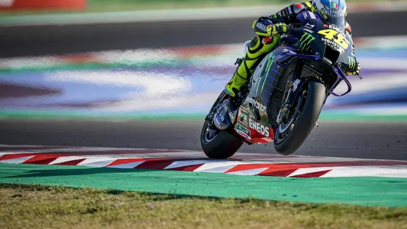 MotoGP 2020. GP di San Marino. Valentino Rossi: "I piloti dell'Academy vanno troppo forte, la chiudo"