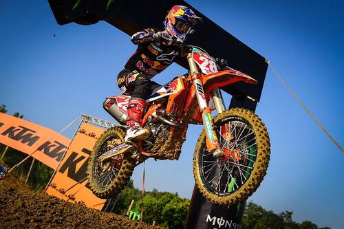 MX 2020. Tony Cairoli vince a Faenza ed è leader MXGP (6)