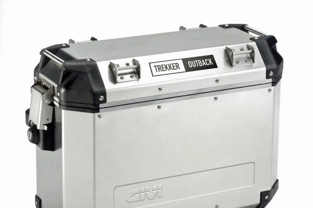 GIVI presenta a Colonia le nuove borse rigide Trekker Outback (3)