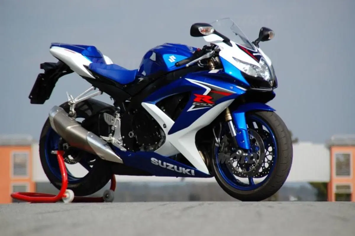 Suzuki: un milione di GSX-R. La sua storia (22)