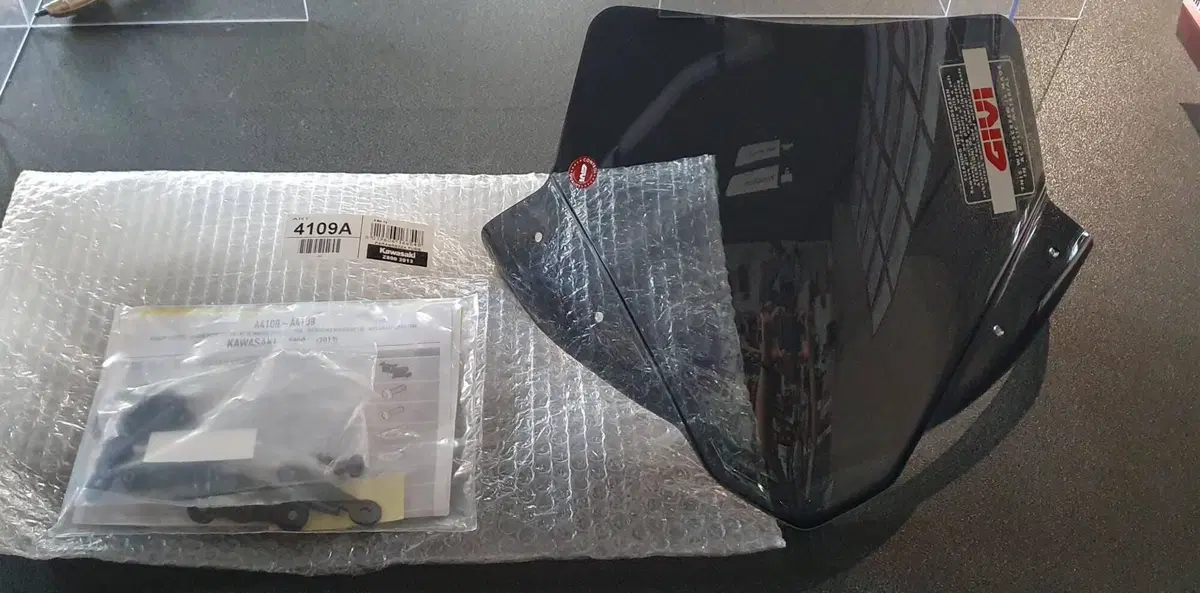 CUPOLINO PARABREZZA NUOVO GIVI KAWASAKI Z800 4109A