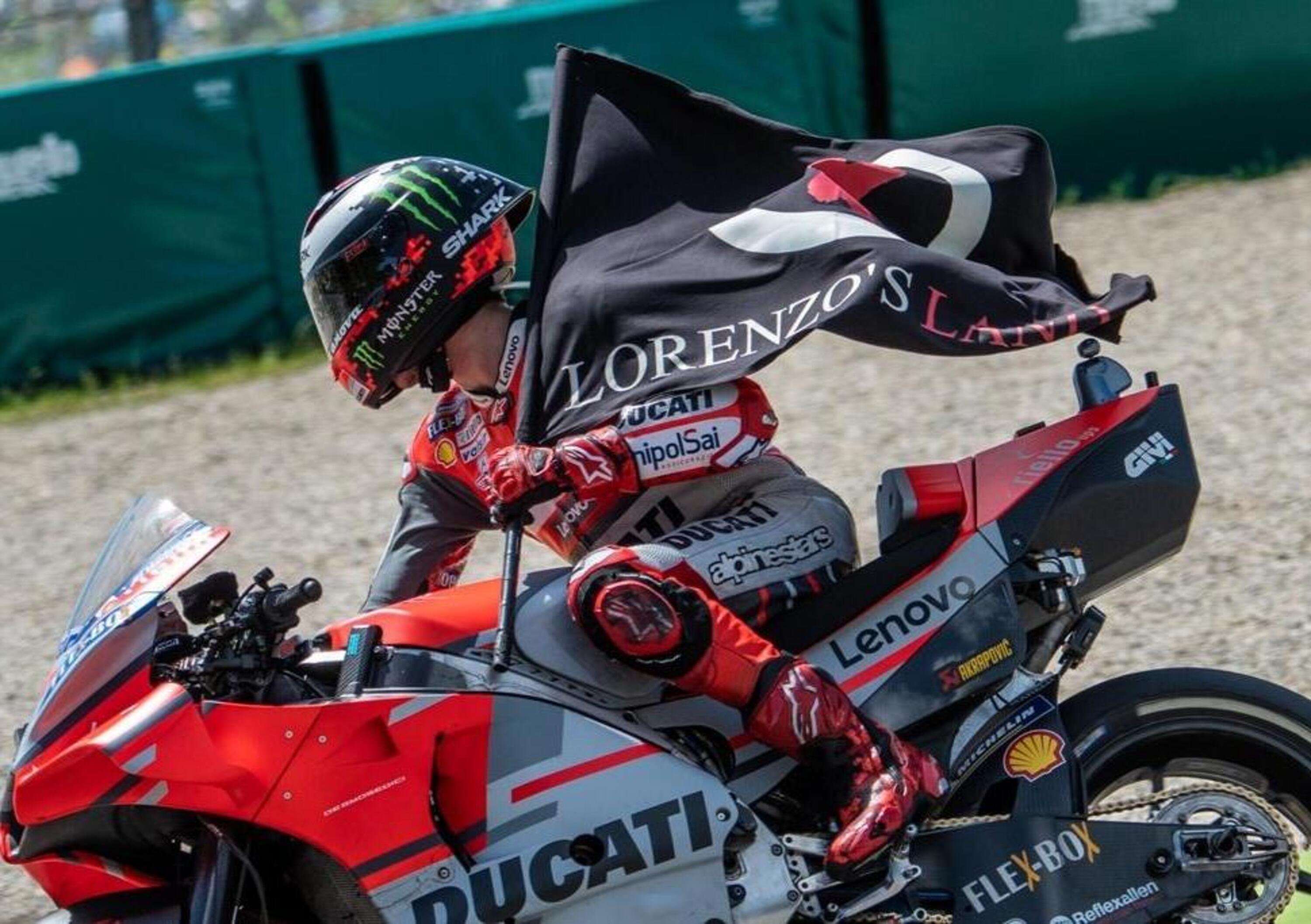 MotoGP. Lorenzo: &quot;Ducati mi voleva, per&ograve; mi fermo, non corro pi&ugrave;&quot;