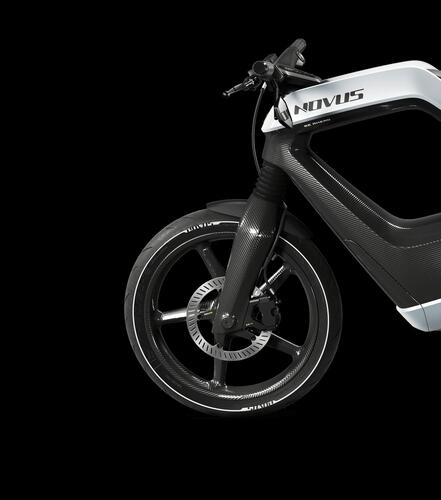 Novus, la moto elettrica da sogno (8)