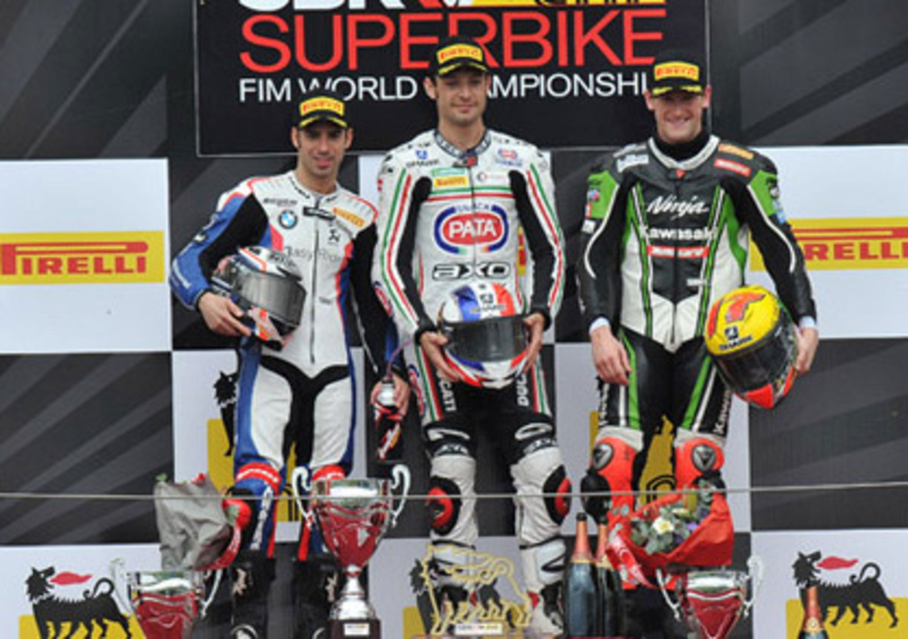 SBK a Magny Cours. Guintoli vince Gara1. Biaggi out