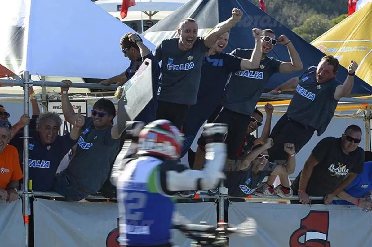 Gli Azzurri vincono il Supermoto delle Nazioni 2012 (11)