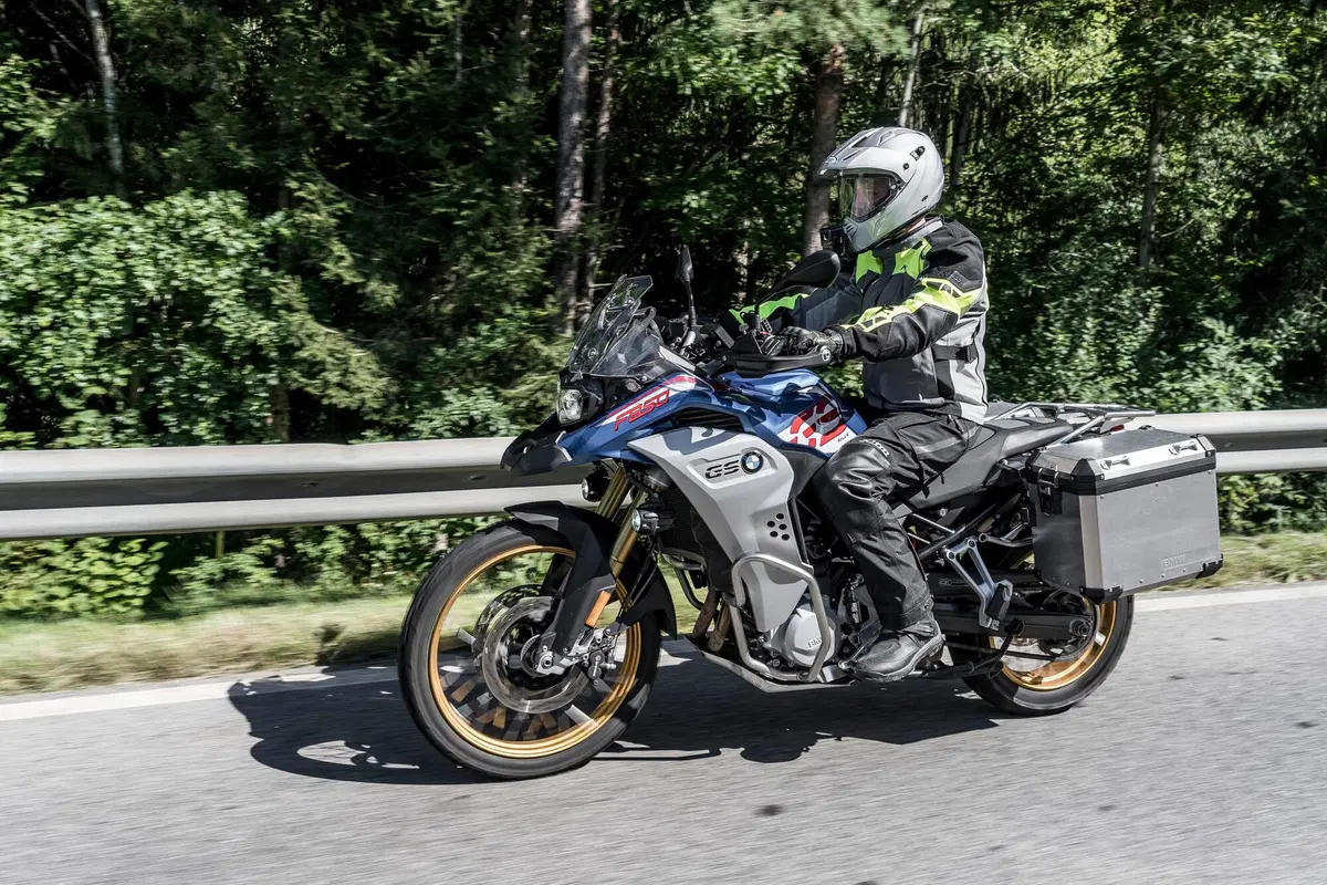 Speciale abbigliamento da moto: in viaggio con KLIM (4)