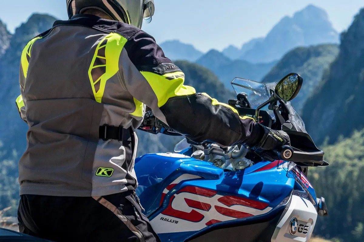 Speciale abbigliamento da moto: in viaggio con KLIM (6)