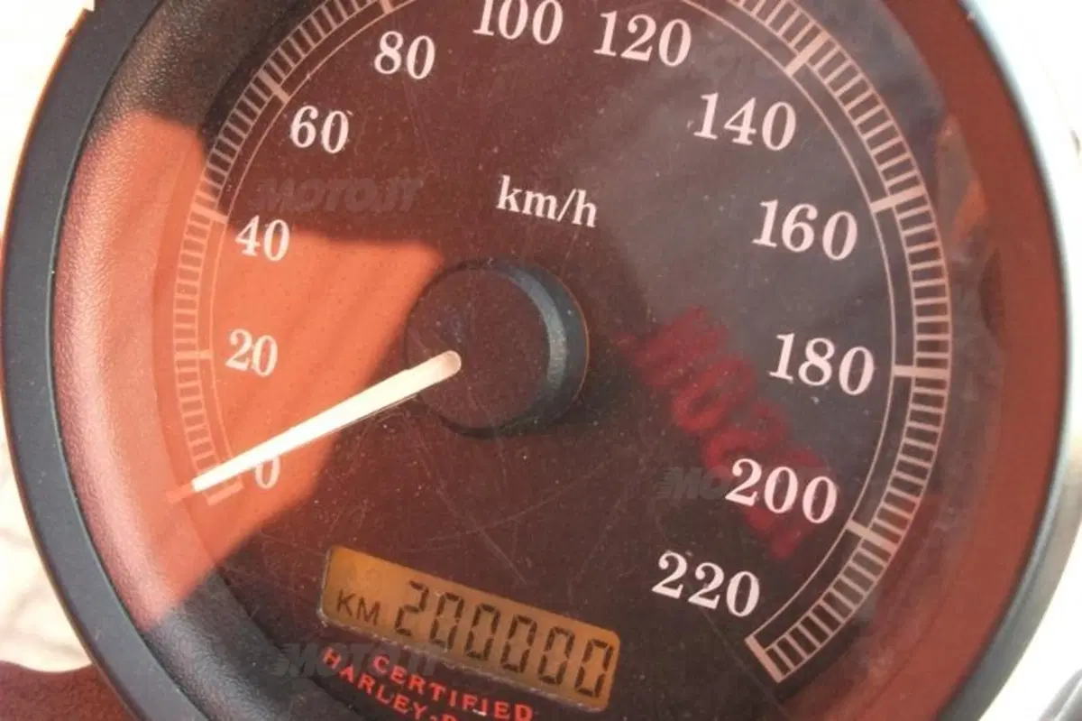 Una Harley-Davidson Sportster da 200.000km!