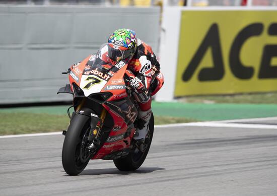 SBK. Chaz Davies vince Gara2 a Barcellona