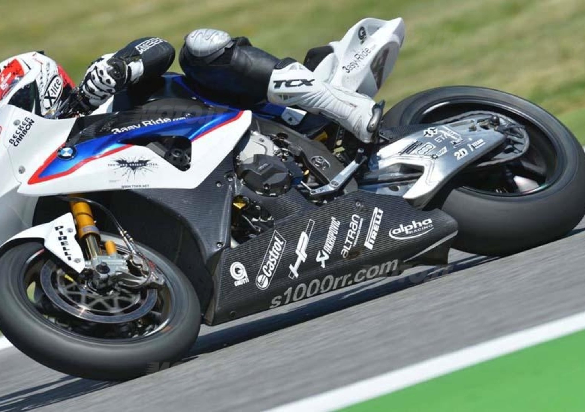 Prova BMW S1000RR SBK Factory - Prove - Moto.it